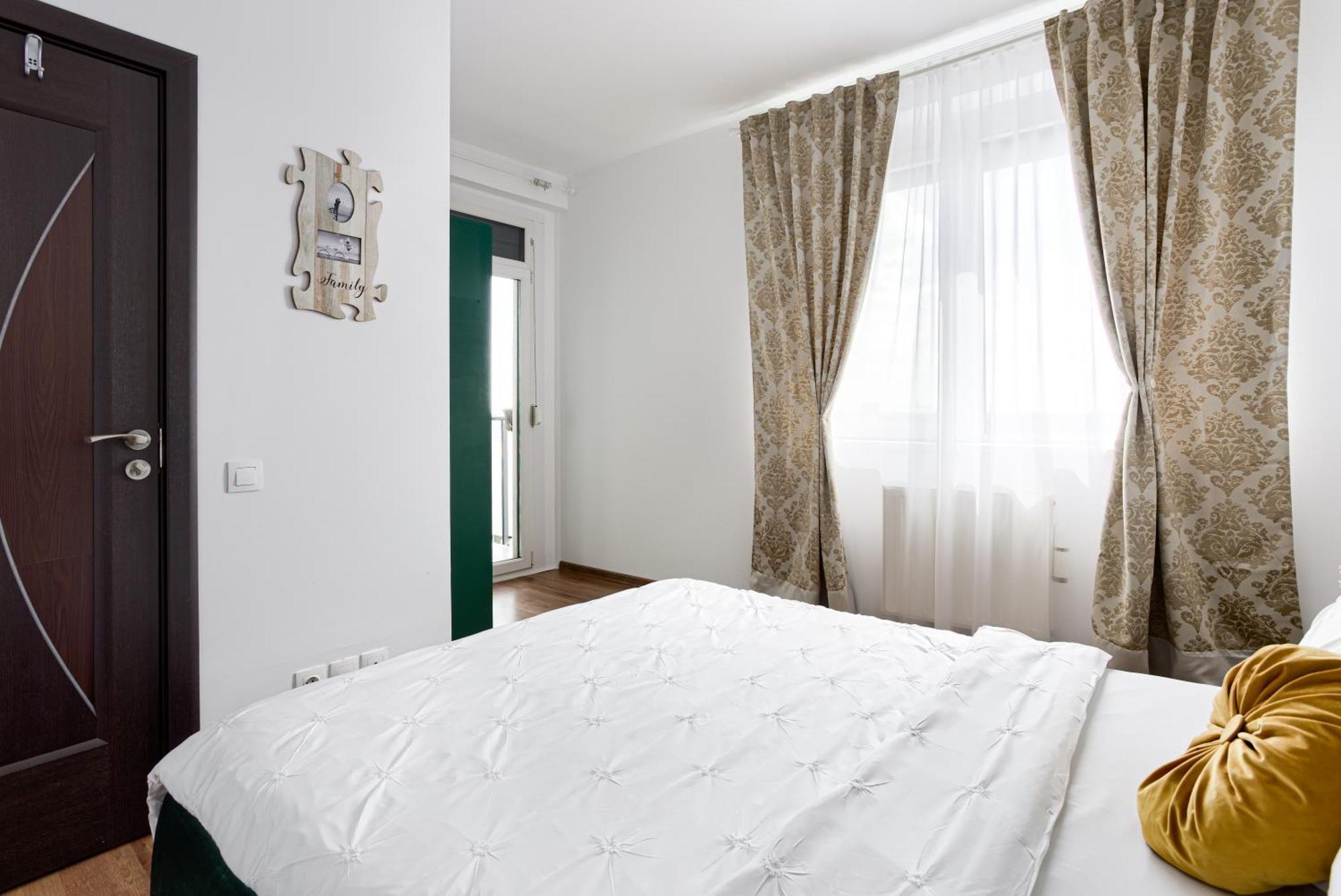 Ari Yellow Apartment With Panoramic Views Arad Zewnętrze zdjęcie